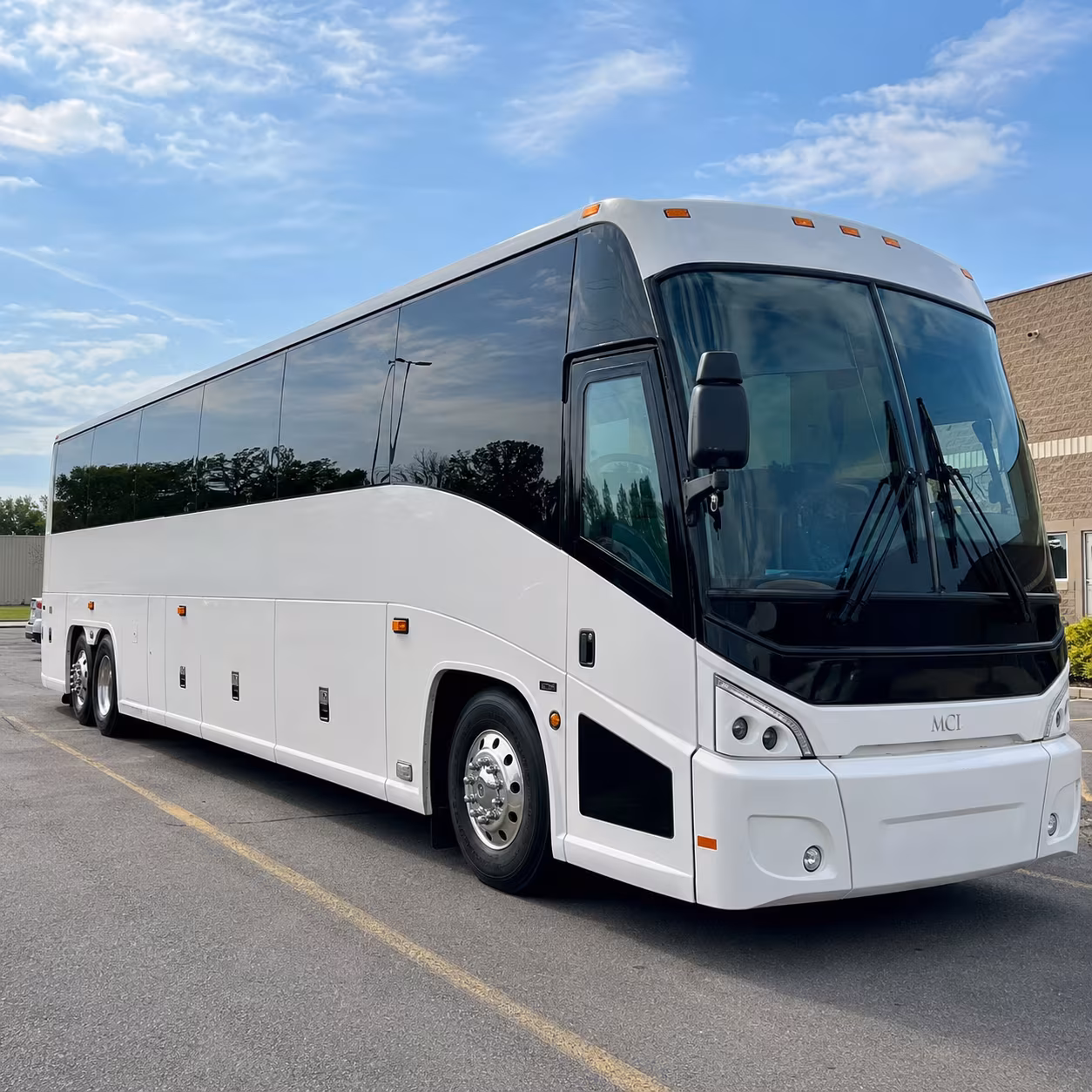 bus rentals for corporate shuttles between inglewood and culver city studios